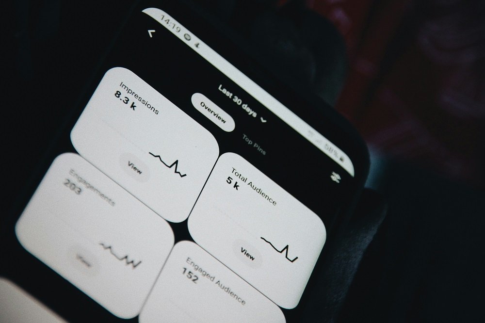cartist-hOGKh5qHNAE-unsplash cartist-hOGKh5qHNAE-unsplash